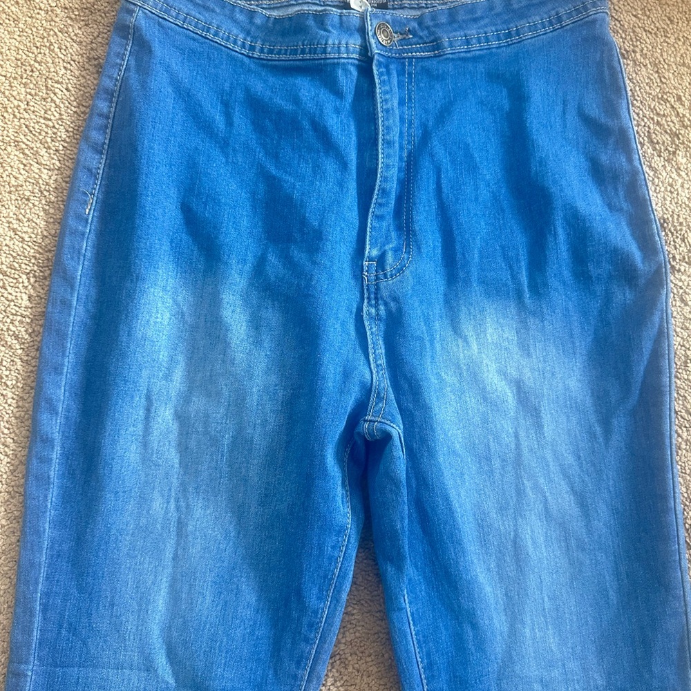 Chic Fringed Denim Flare Jeans - Picture 5 of 8